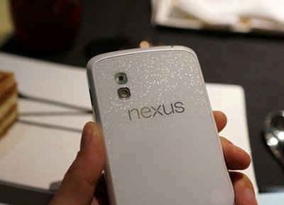 nexus-4-white